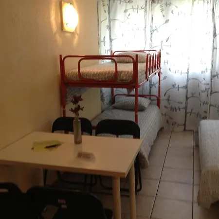 Residence Tell Chiasso Kamer foto