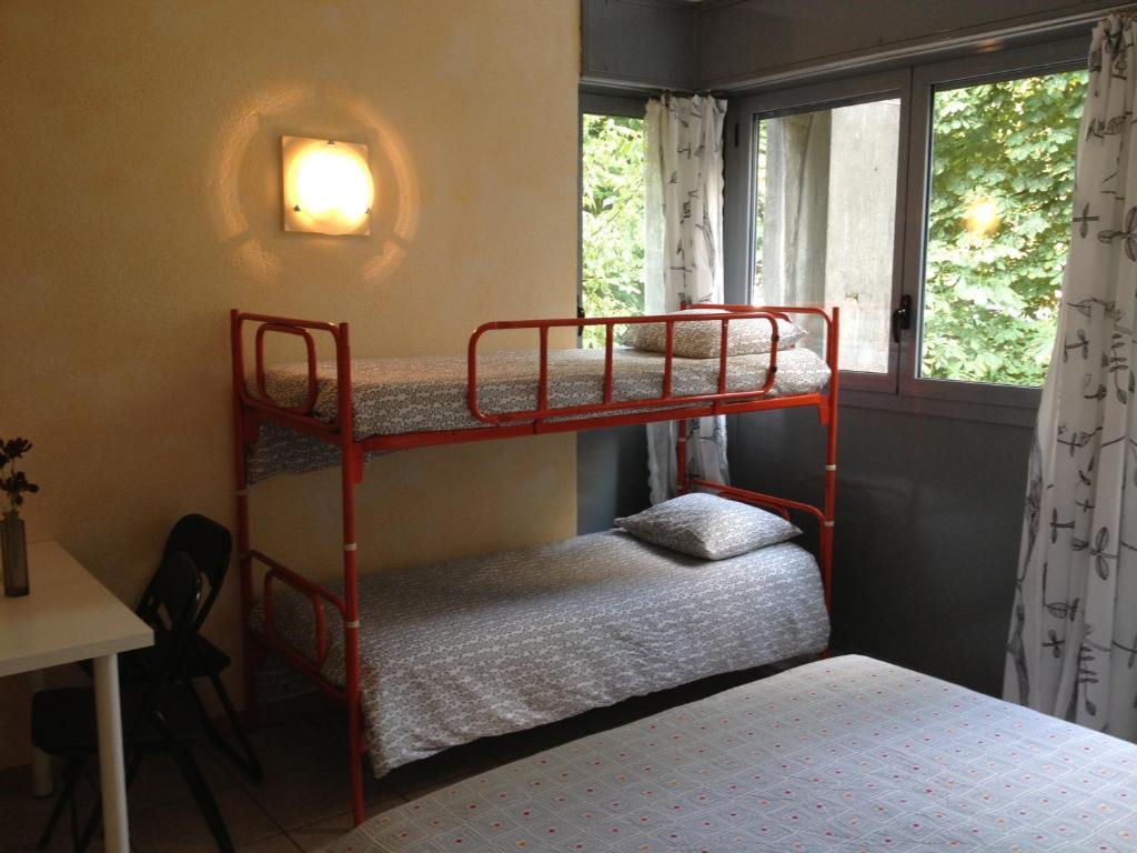 Apartment Tell *