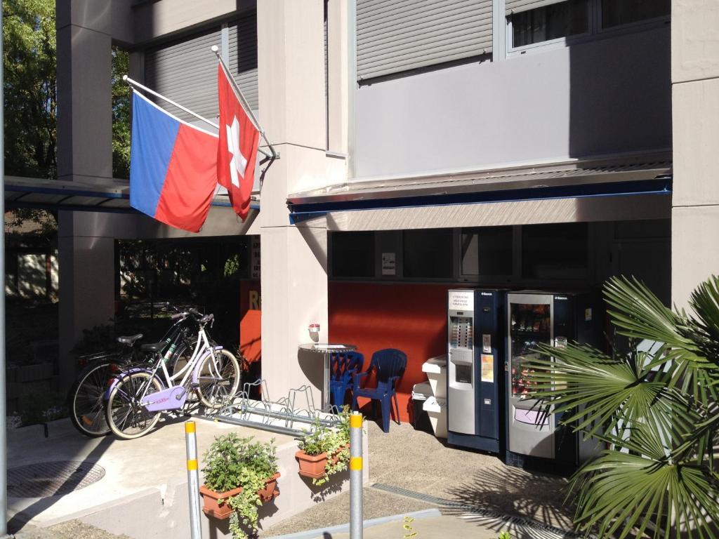 Tell Apartment Chiasso